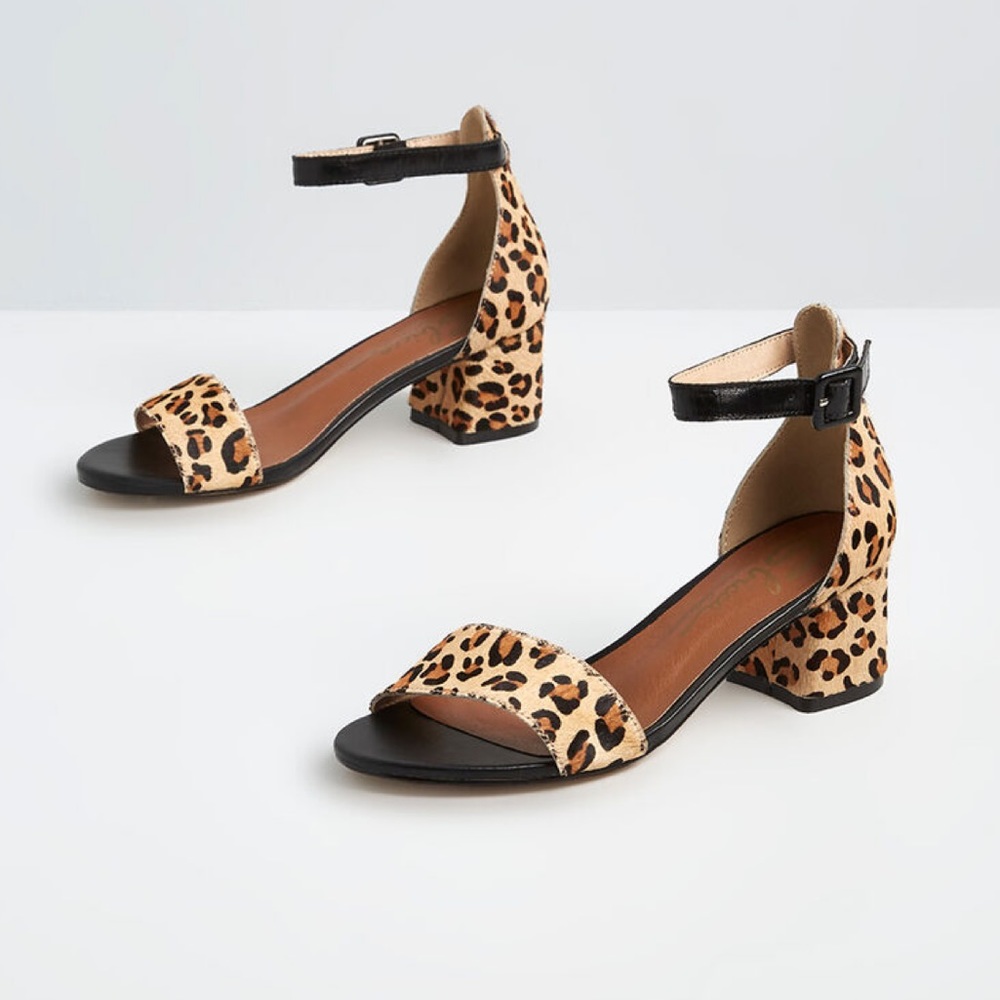 Leopard Print Classic 2 Strap Chunky Heel Sandal - Picture 5 of 5